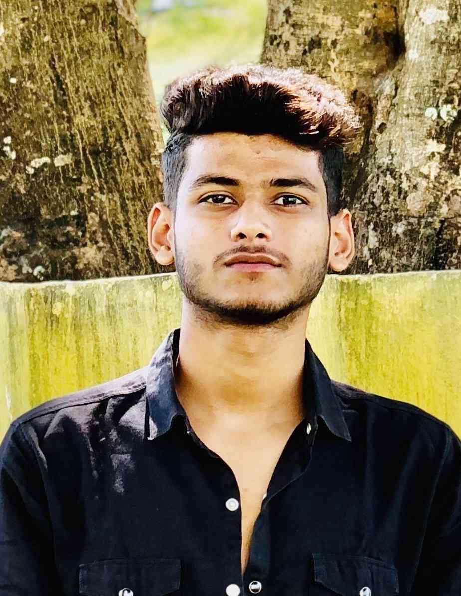 Divyanshu giri