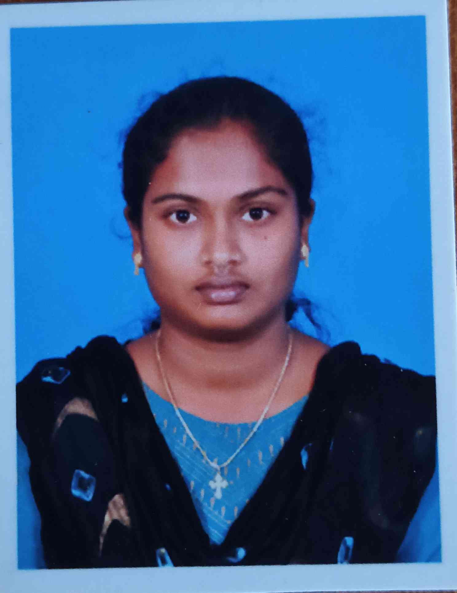 Esther Jeba Priya J