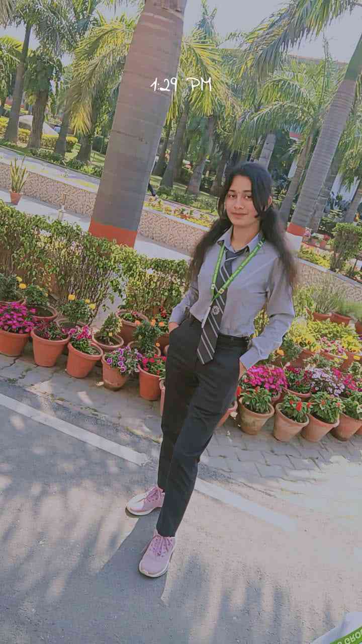 Himani pundir