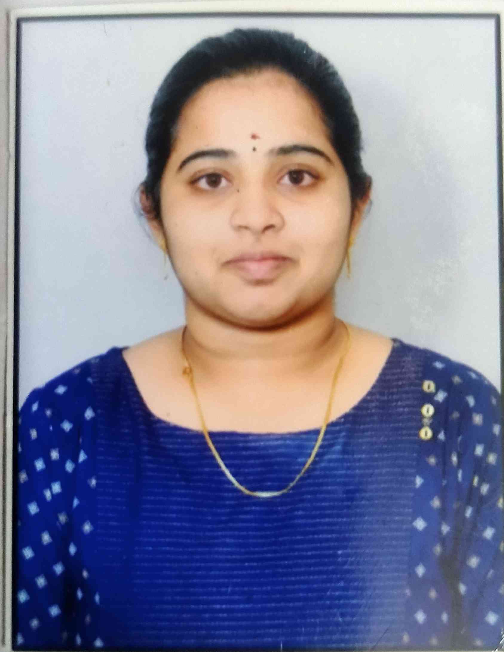 Indigala Mounika
